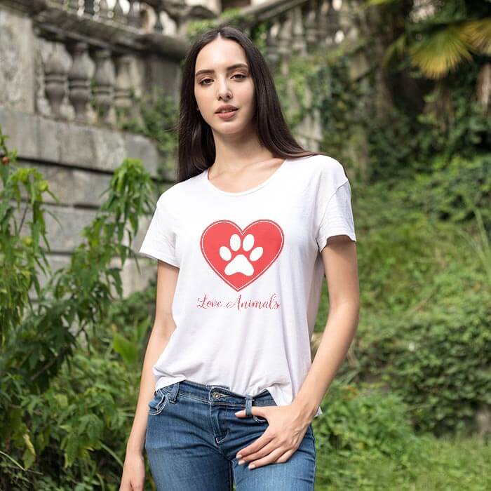 Love Animal Graphic Print Women_s Round Neck T-Shirt