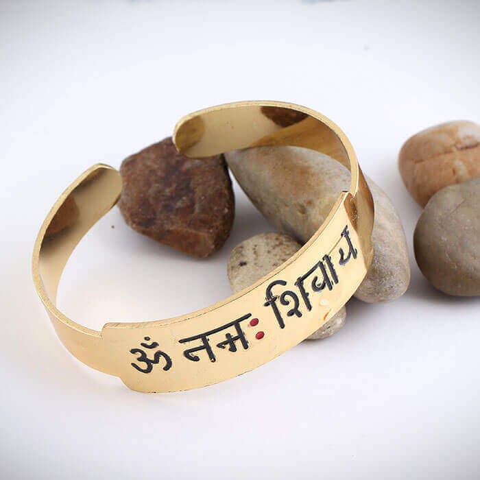 Buy Aum Namah Shivaya Bracelet Online at Best Price | Isha Life