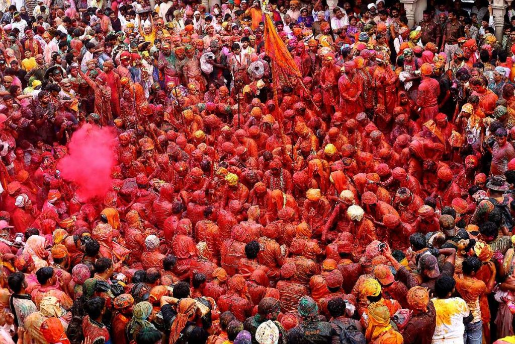 holi festival in mathura